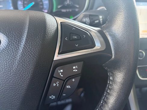Used 2018 Ford Fusion Energi SE FWD image 31
