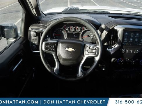 Used 2020 Chevrolet Silverado 2500 LT w/ Convenience Package image 5