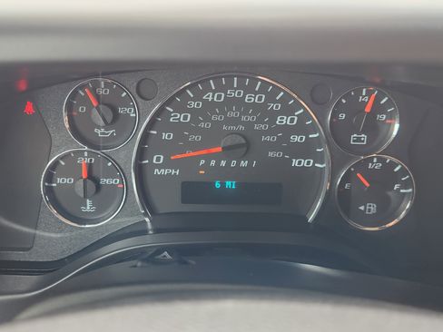 New 2025 Chevrolet Express 2500 w/ Driver Convenience Package image 7