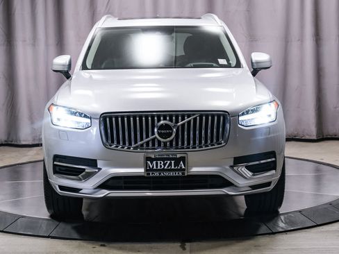 Used 2022 Volvo XC90 T8 Inscription w/ Advanced Package AWD/4WD image 6