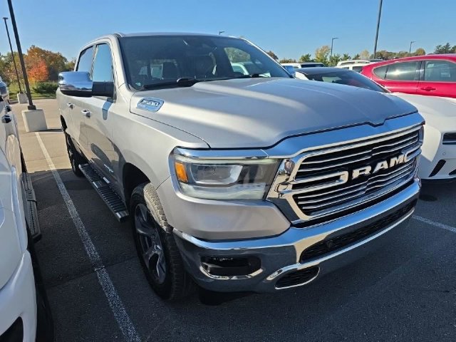 Used 2023 RAM 1500 Laramie AWD/4WD image 7