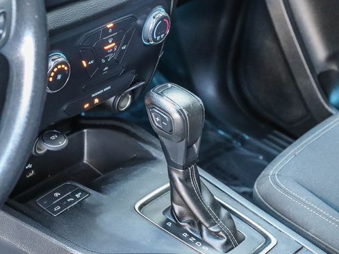 Used 2019 Ford Ranger XLT image 21