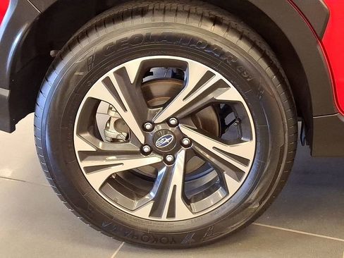 Certified 2024 Subaru Crosstrek 2.0i Premium image 11