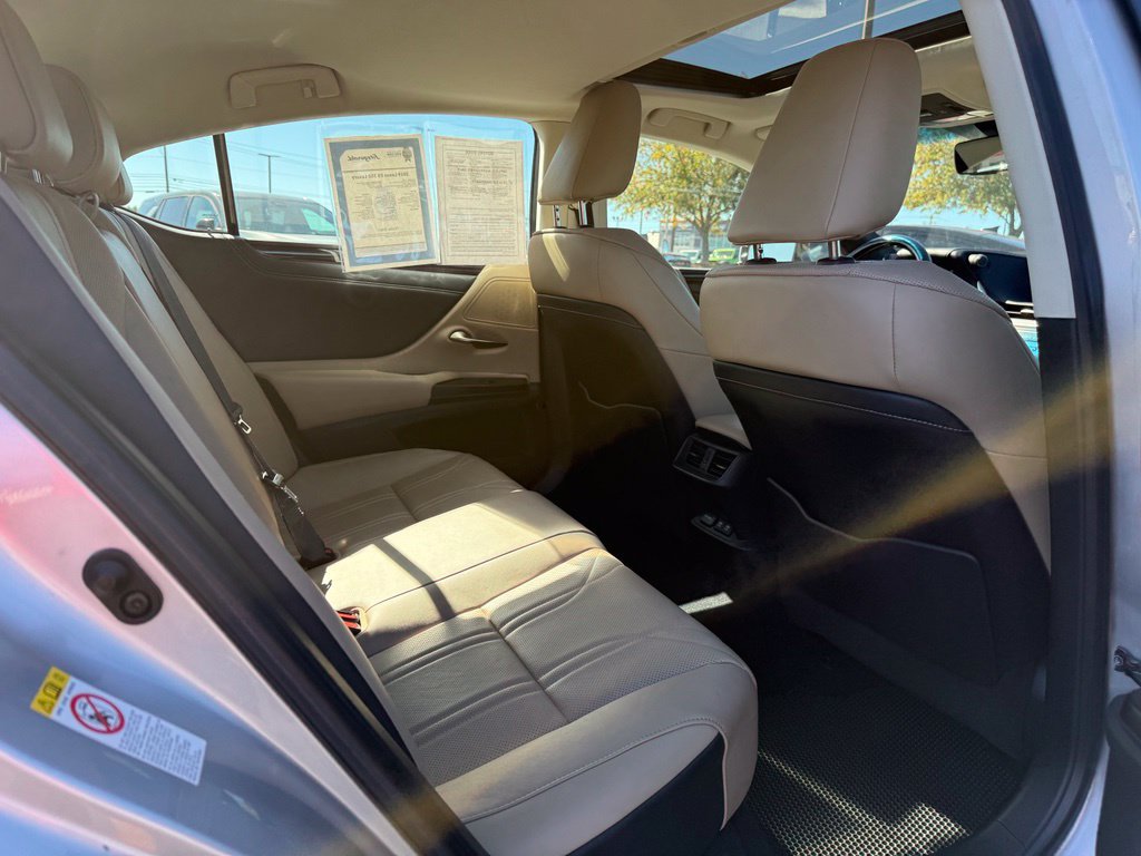 Used 2019 Lexus ES 350 FWD image 9