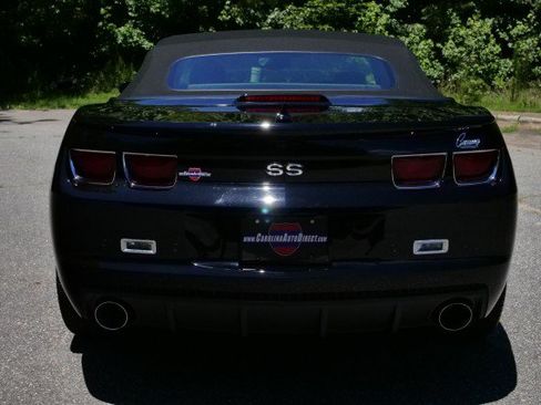 Used 2011 Chevrolet Camaro SS w/ RS Package RWD image 8