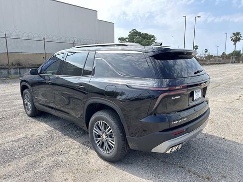 New 2026 Chevrolet Traverse LT FWD image 5