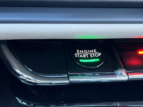 Used 2025 Lincoln Corsair Grand Touring w/ Equipment Group 301A image 23