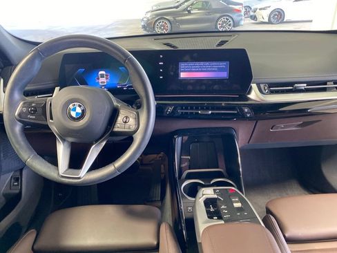 Used 2024 BMW X1 xDrive28i w/ Convenience Package AWD/4WD image 9