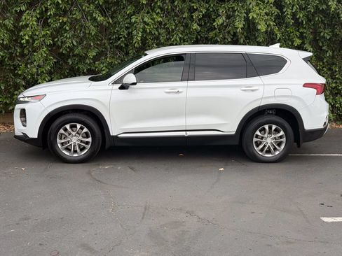 Used 2019 Hyundai Santa Fe SEL FWD image 5