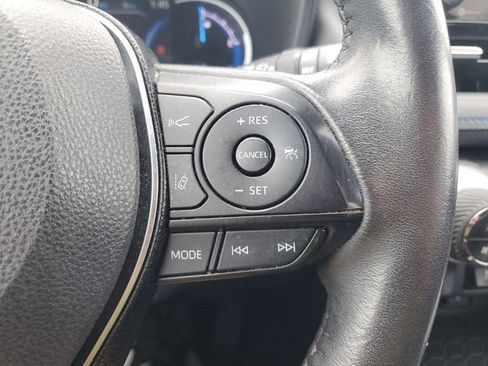 Used 2020 Toyota RAV4 XSE image 33