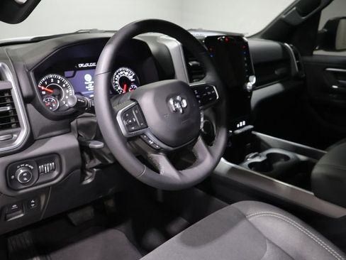 Used 2025 RAM 1500 Big Horn AWD/4WD image 15