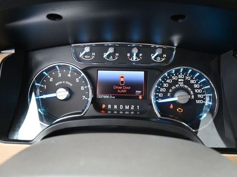 Used 2012 Ford F150 Lariat w/ Lariat Chrome Pkg AWD/4WD image 33