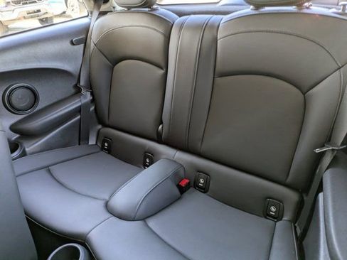 Used 2024 MINI Cooper 2-Door Hardtop image 13