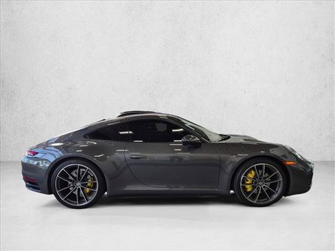 Used 2022 Porsche 911 Carrera RWD image 4