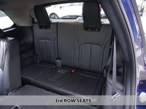 Used 2025 INFINITI QX60 Luxe image 11