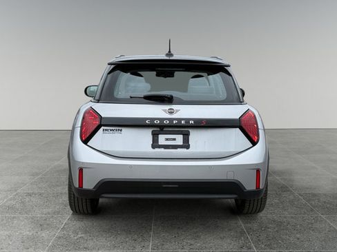 Used 2025 MINI Cooper S FWD image 4