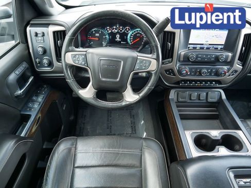 Used 2019 GMC Sierra 2500 Denali w/ Duramax Plus Package image 17
