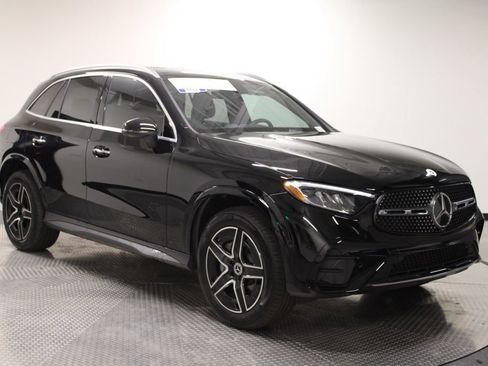 Certified 2026 Mercedes-Benz GLC 300 image 9