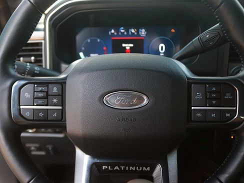 Used 2025 Ford F350 Platinum AWD/4WD image 21