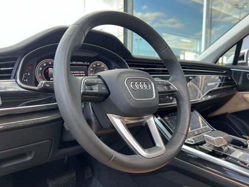 Used 2023 Audi Q7 3.0T Premium image 39