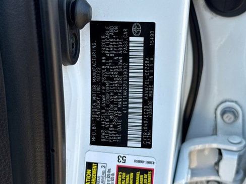 Used 2023 Toyota Camry SE w/ Protection Package (Q2) (TMS) image 28