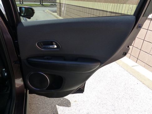 Used 2021 Honda HR-V EX image 43