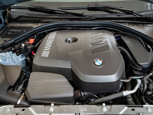 Used 2025 BMW 330i xDrive Sedan w/ M Sport Package AWD/4WD image 38
