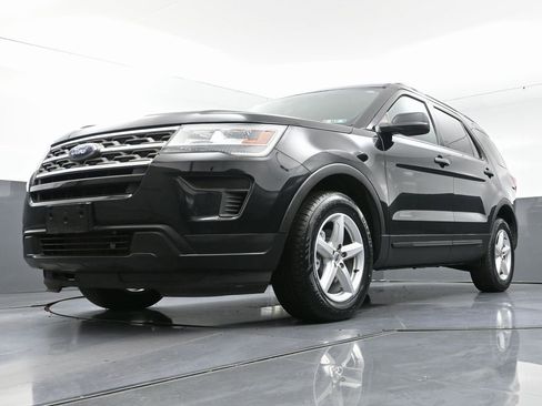 Used 2018 Ford Explorer 4WD w/ Class II Trailer Tow Package image 48