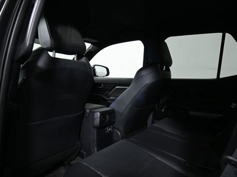 Used 2025 Toyota 4Runner TRD Sport AWD/4WD image 7