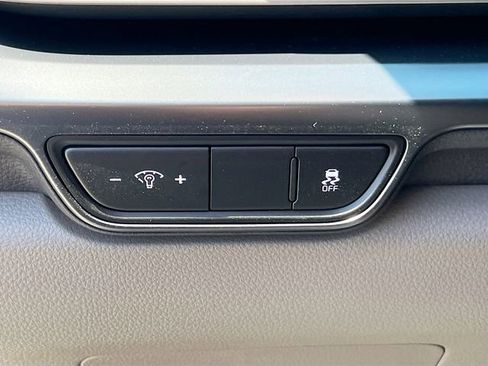 New 2026 Kia Carnival FWD image 10