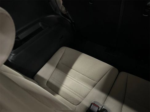 Used 2019 Kia Sorento LX image 21