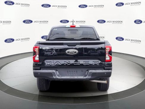 New 2026 Ford Ranger Lariat w/ FX4 Off-Road Package AWD/4WD image 4