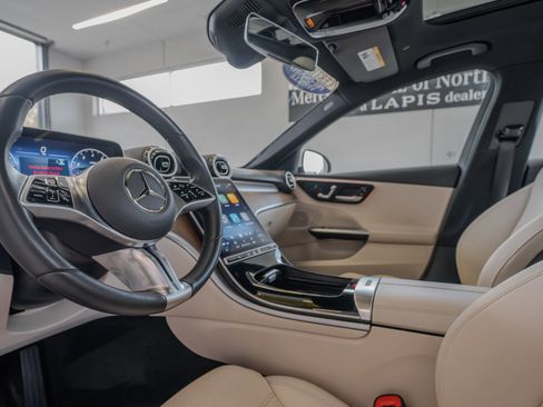 Certified 2025 Mercedes-Benz C 300 4MATIC Sedan image 6