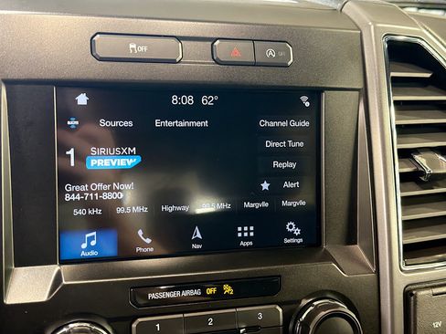 Used 2019 Ford F150 XLT w/ Equipment Group 302A Luxury AWD/4WD image 21