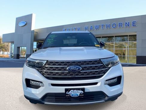 Used 2022 Ford Explorer King Ranch w/ Class IV Trailer Tow Package AWD/4WD image 2