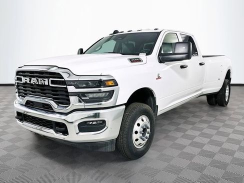 New 2026 RAM 3500 Tradesman w/ Chrome Appearance Group image 23