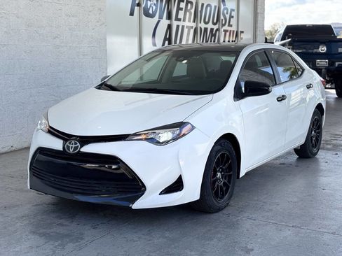 Used 2017 Toyota Corolla LE image 1