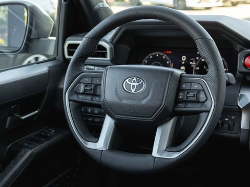 New 2026 Toyota Tacoma TRD Off-Road AWD/4WD image 13