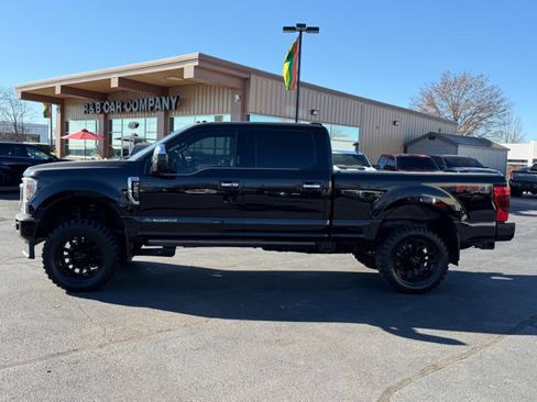 Used 2020 Ford F250 Platinum w/ FX4 Off-Road Package image 5