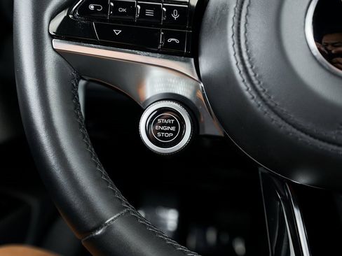 Used 2023 Maserati Grecale GT image 42