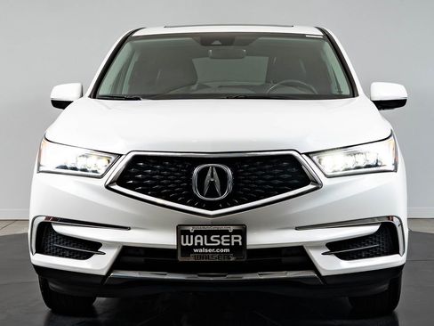 Used 2020 Acura MDX SH-AWD image 2