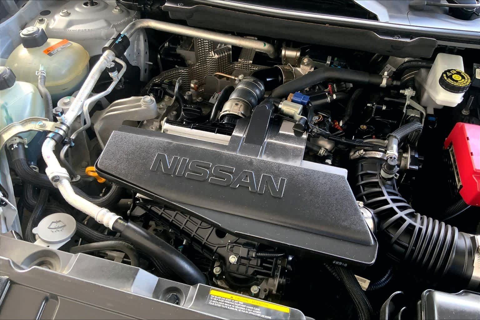 Used 2024 Nissan Rogue S AWD/4WD image 33