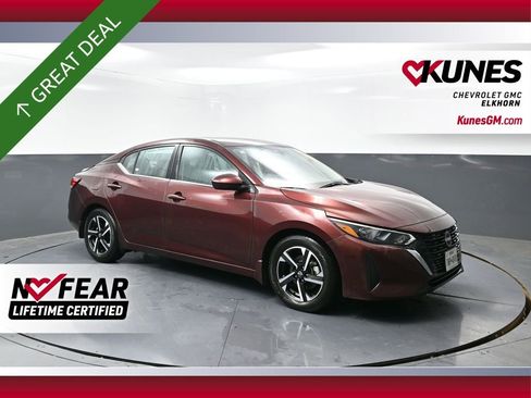 Used 2024 Nissan Sentra SV image 1