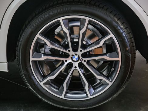 Used 2021 BMW X3 sDrive30i w/ M Sport Package RWD image 11