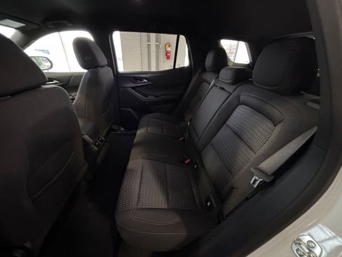 Used 2025 Chevrolet Equinox LT image 29