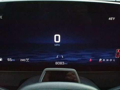 Certified 2024 Chevrolet Traverse RS image 22