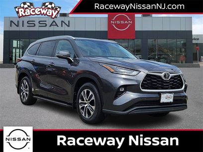 Used 2022 Toyota Highlander XLE