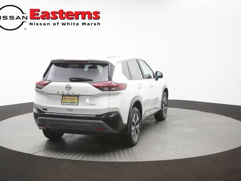 Used 2023 Nissan Rogue SV AWD/4WD image 40