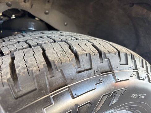 Used 2022 Ford F150 XLT w/ Equipment Group 302A High image 32