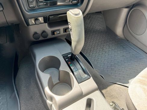 Used 2001 Toyota Tacoma PreRunner image 28